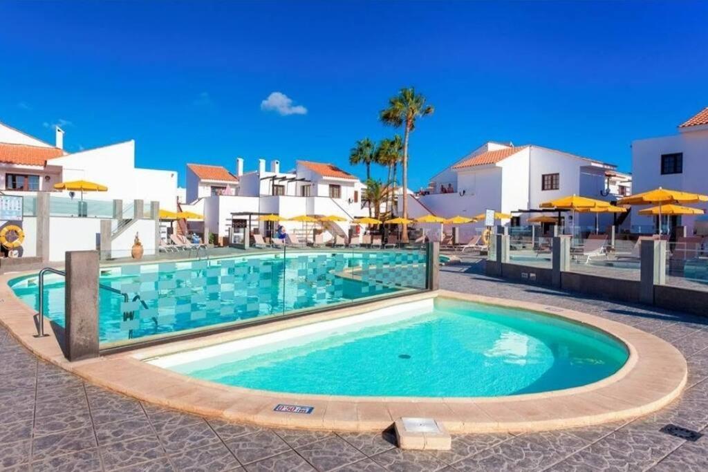 Piso San Miguel Apartment Калета де Фусте Екстериор снимка