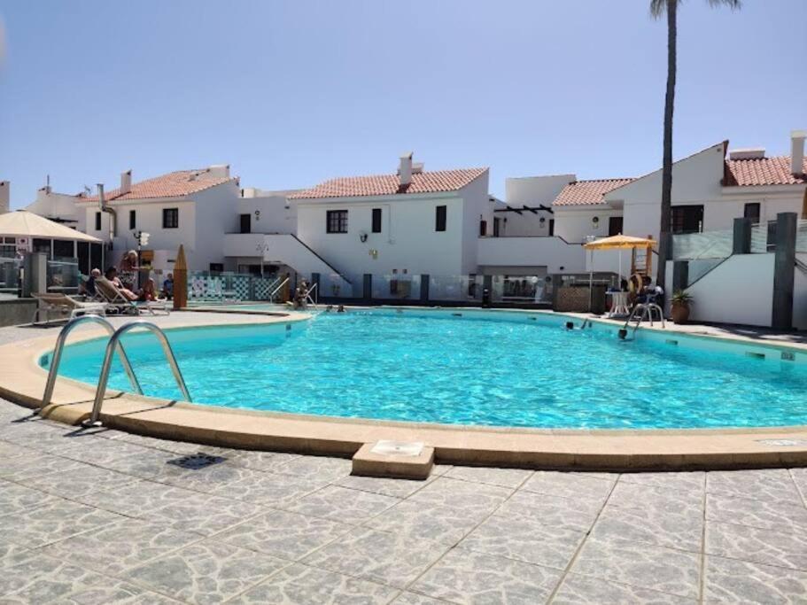 Piso San Miguel Apartment Калета де Фусте Екстериор снимка