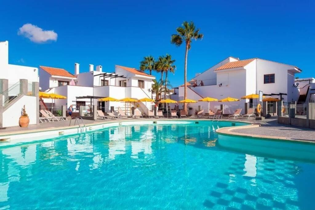 Piso San Miguel Apartment Калета де Фусте Екстериор снимка