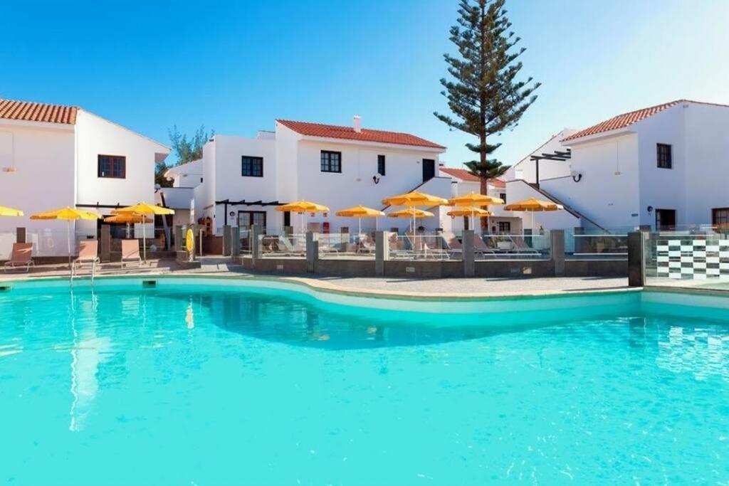 Piso San Miguel Apartment Калета де Фусте Екстериор снимка