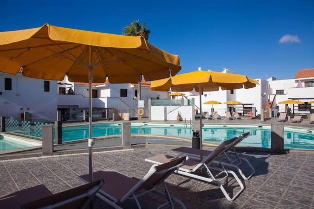 Piso San Miguel Apartment Калета де Фусте Екстериор снимка